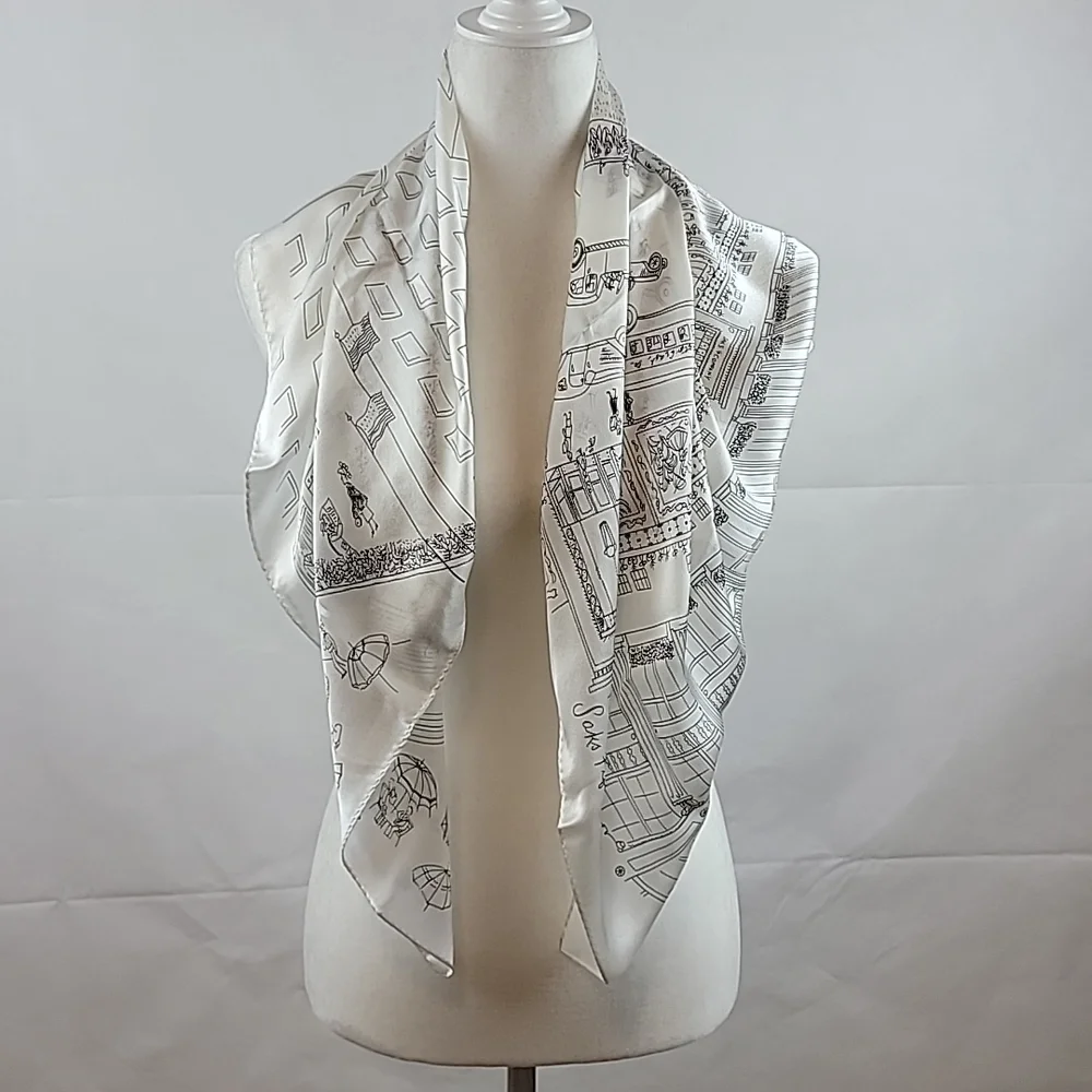 Vintage Saks Fifth Avenue City Scene Scarf - Picture 4 of 7